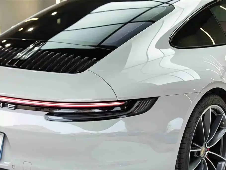 Porsche 911 — фото 10