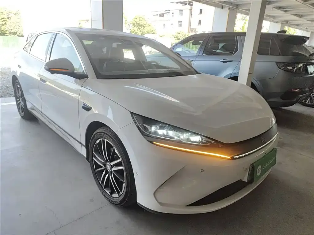 BYD Qin L — фото 9