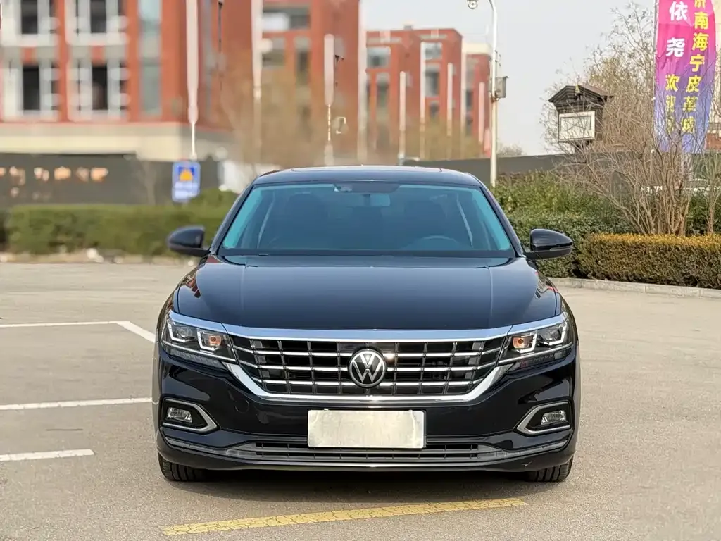 Volkswagen Passat — фото 2