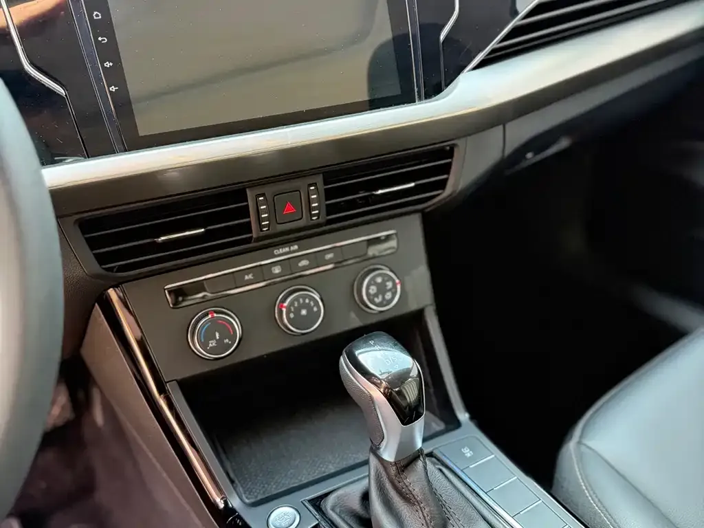 Volkswagen Passat — фото 7