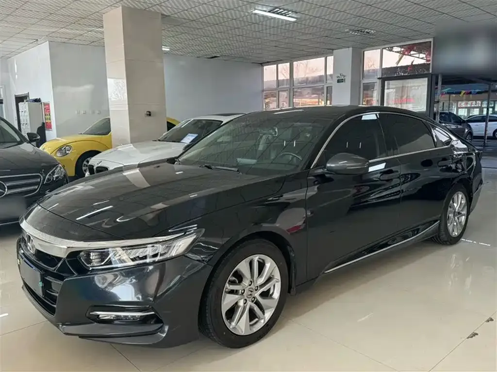 Honda Accord — фото 2