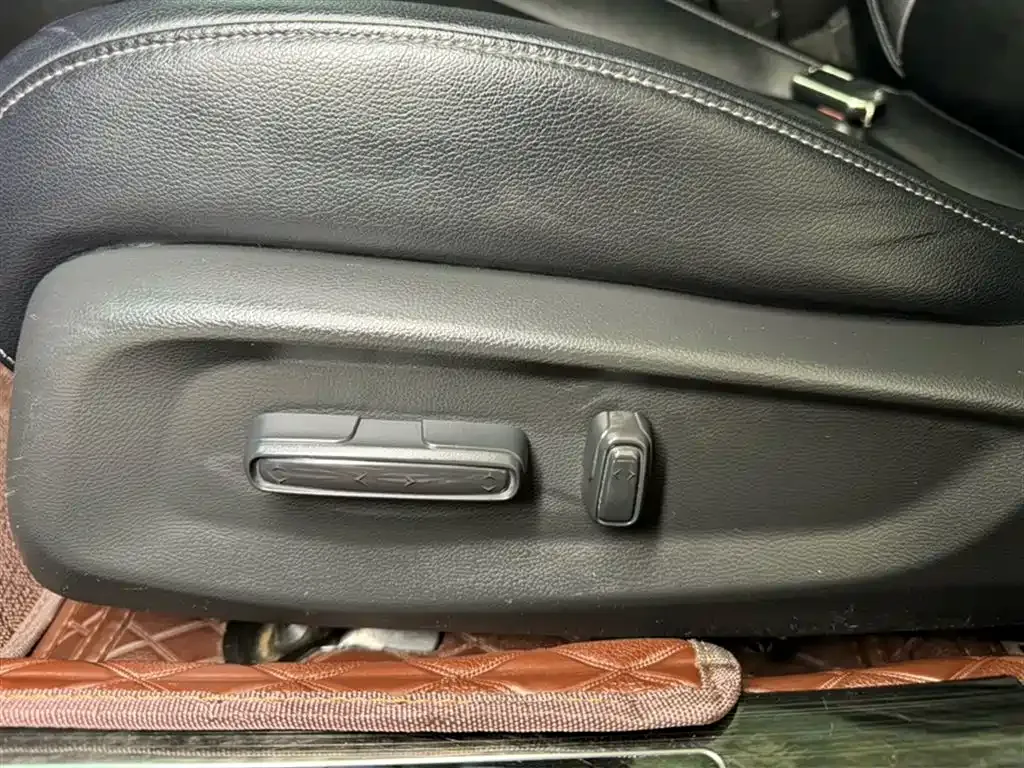 Honda Accord — фото 8