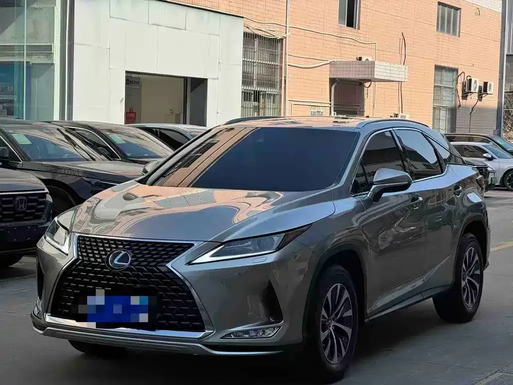 Lexus RX — фото 5