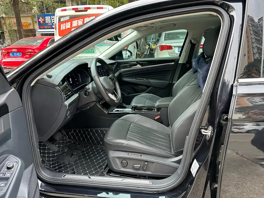 Volkswagen Passat — фото 4