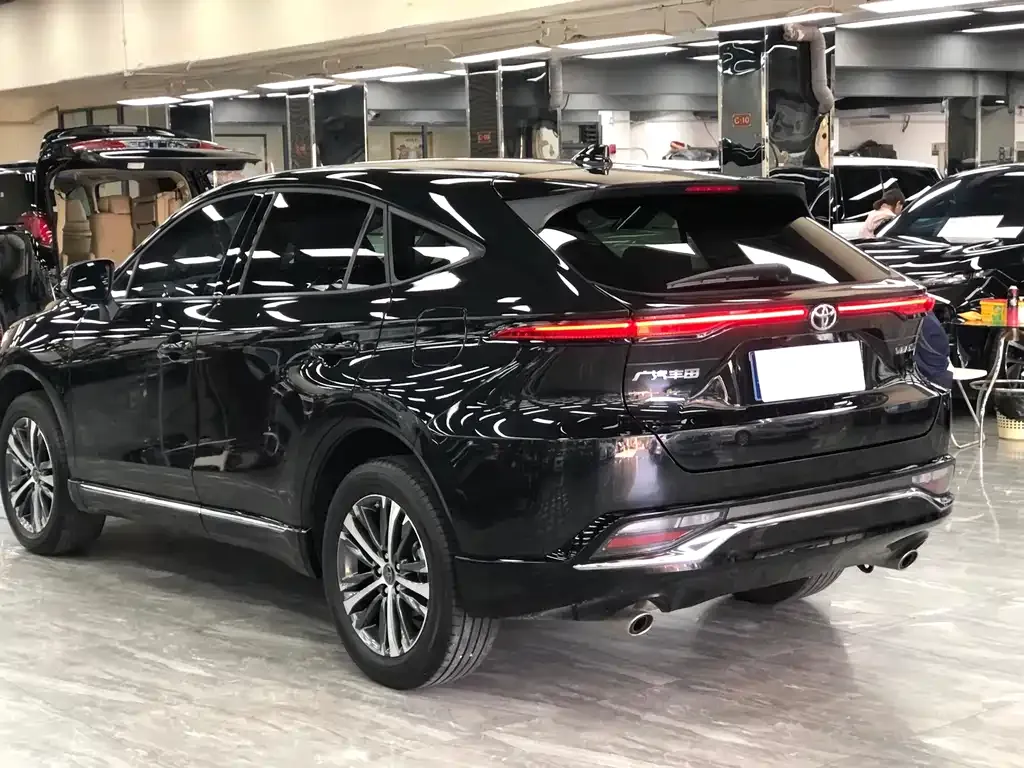 Toyota Venza — фото 10