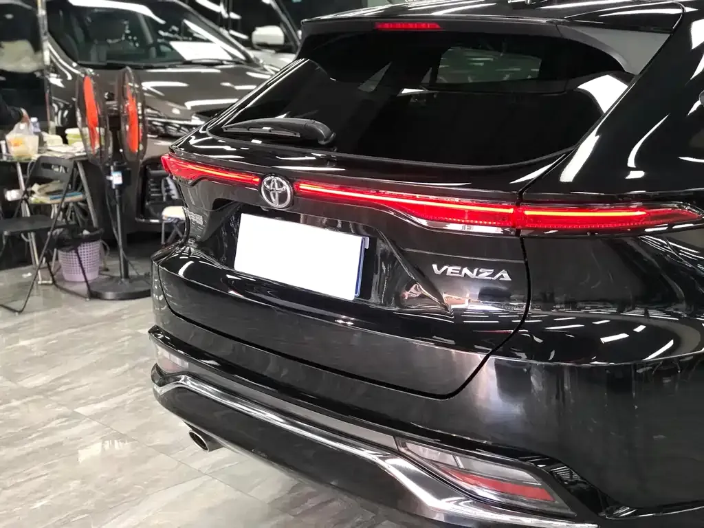 Toyota Venza — фото 2
