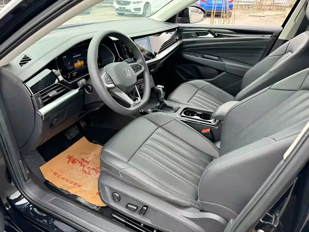 Volkswagen Passat — фото 5