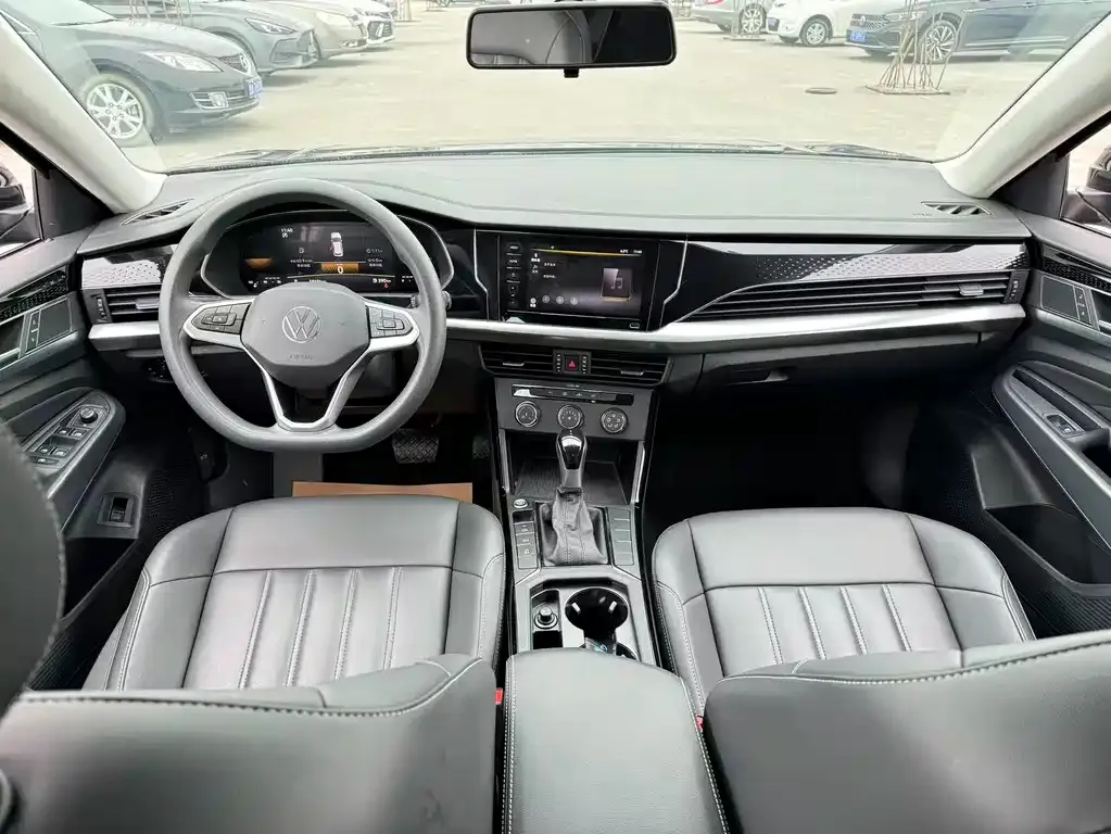 Volkswagen Passat — фото 7