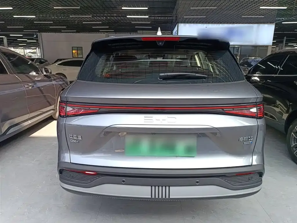 BYD Seal 05 DM-i — фото 5