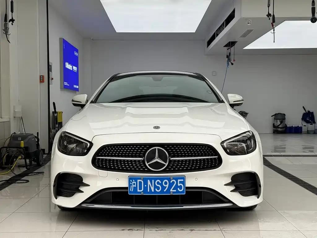 Mercedes-Benz E-Class (Import) — фото 3