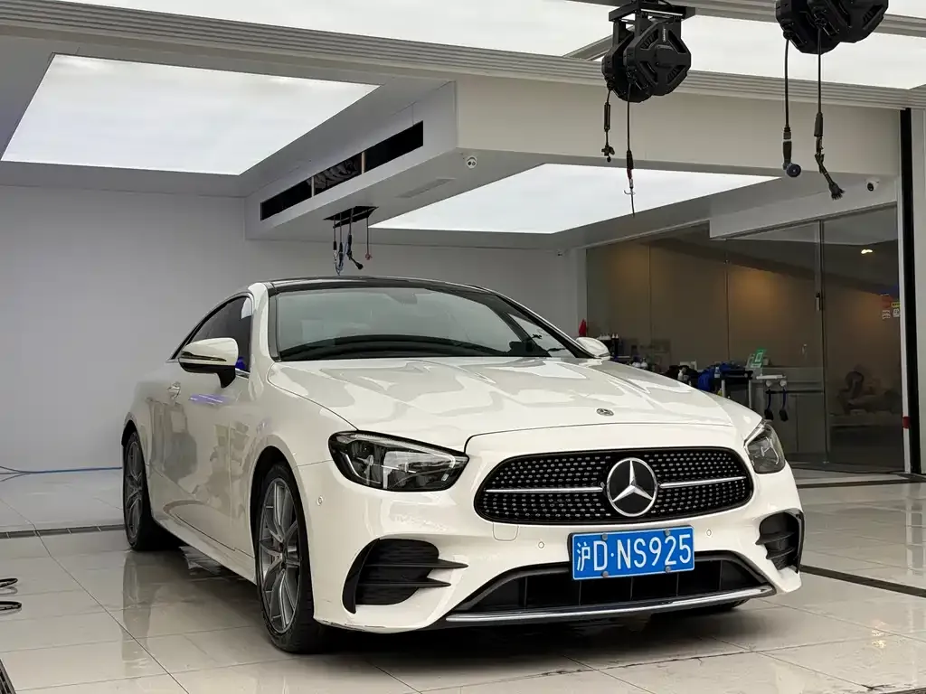 Mercedes-Benz E-Class (Import) — фото 2