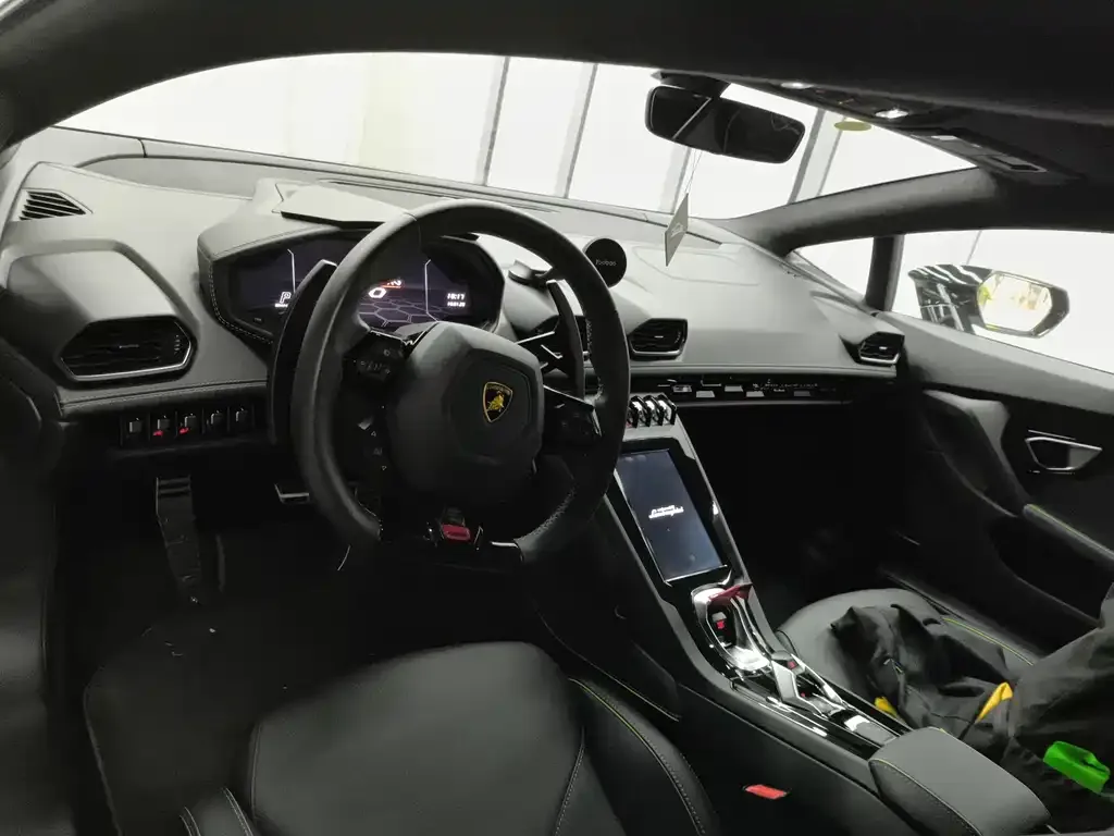 Lamborghini Huracan — фото 2