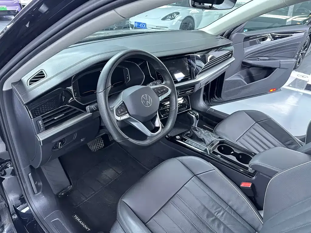 Volkswagen Passat — фото 4