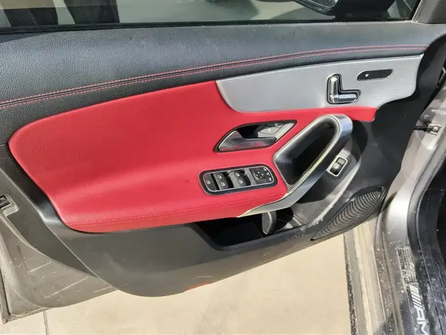Mercedes-Benz A-Class AMG — фото 4