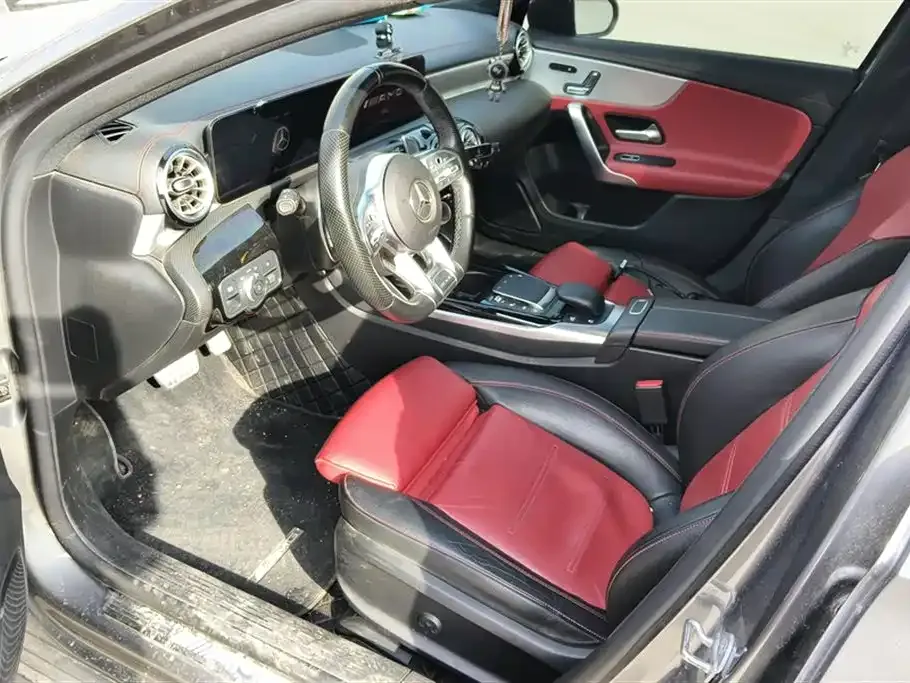 Mercedes-Benz A-Class AMG — фото 5