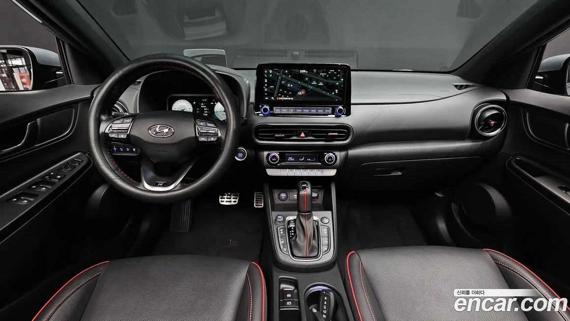 Hyundai Kona — фото 7