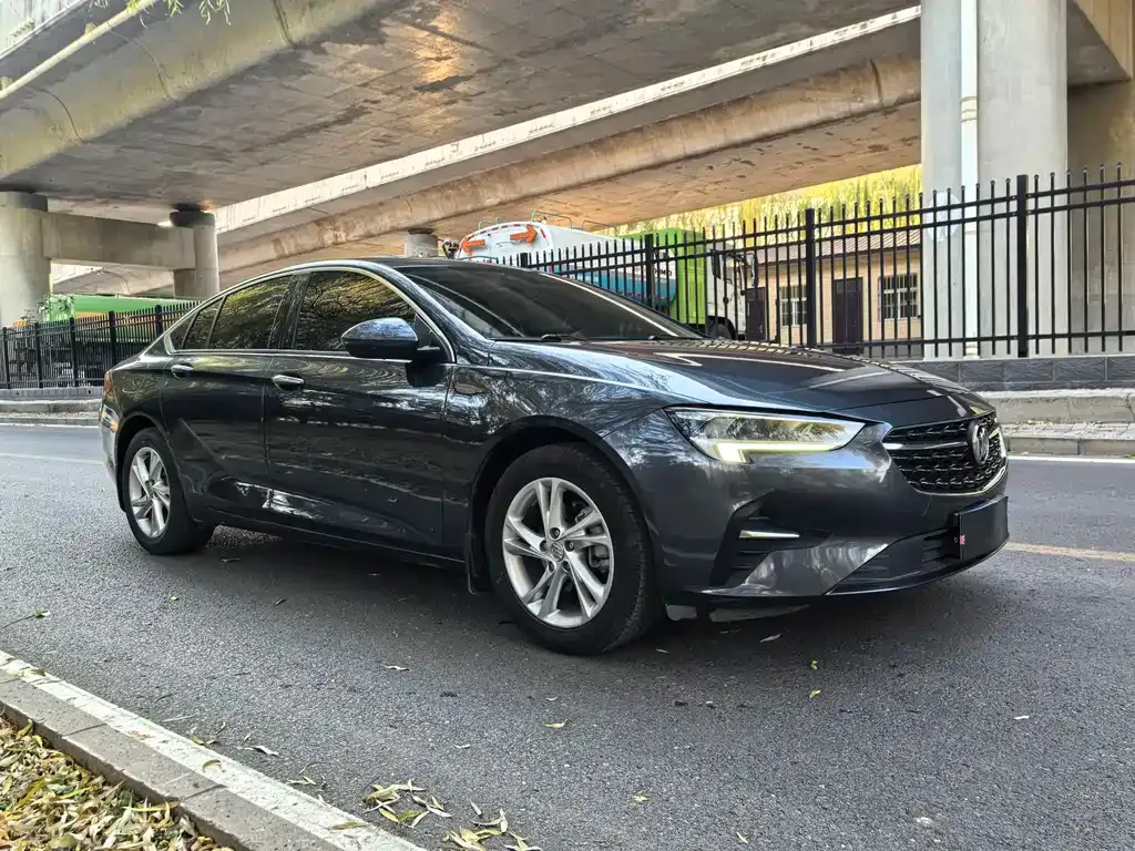 Buick Regal — фото 2