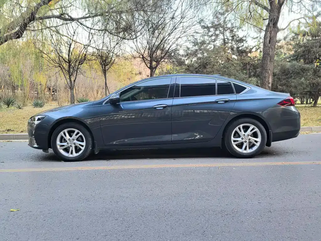 Buick Regal — фото 7