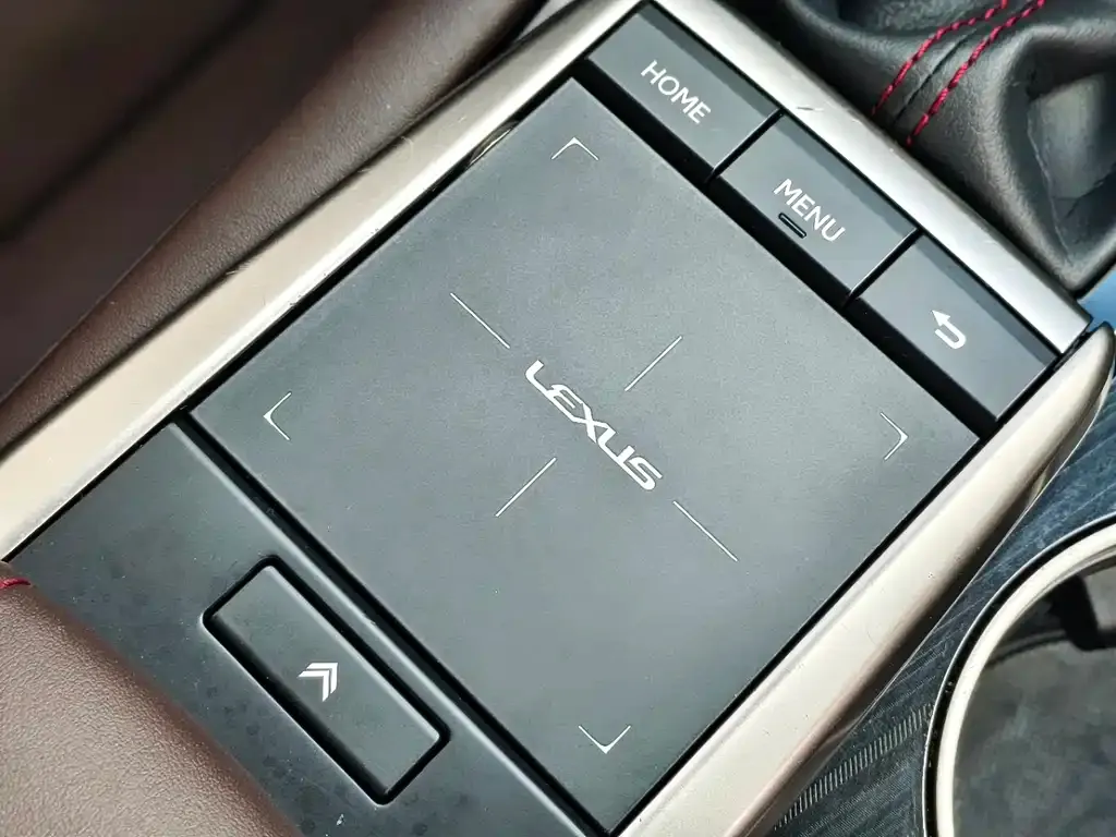 Lexus RX — фото 4