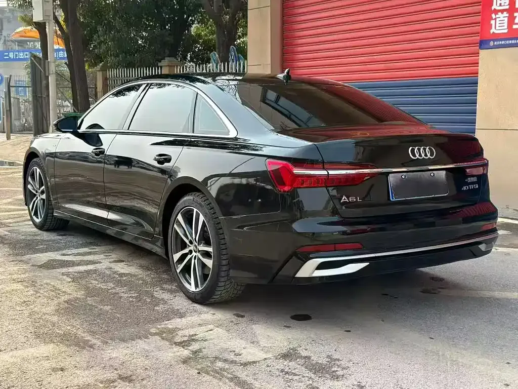 Audi A6L — фото 6