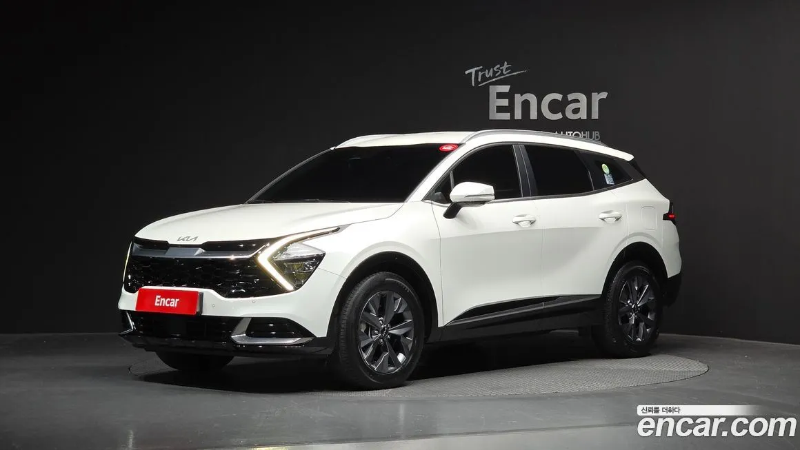 Kia Sportage — фото 1