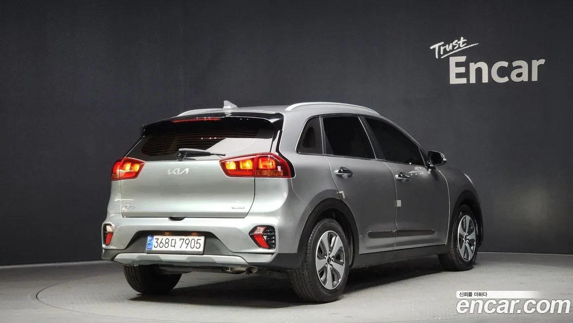 Kia Niro — фото 3