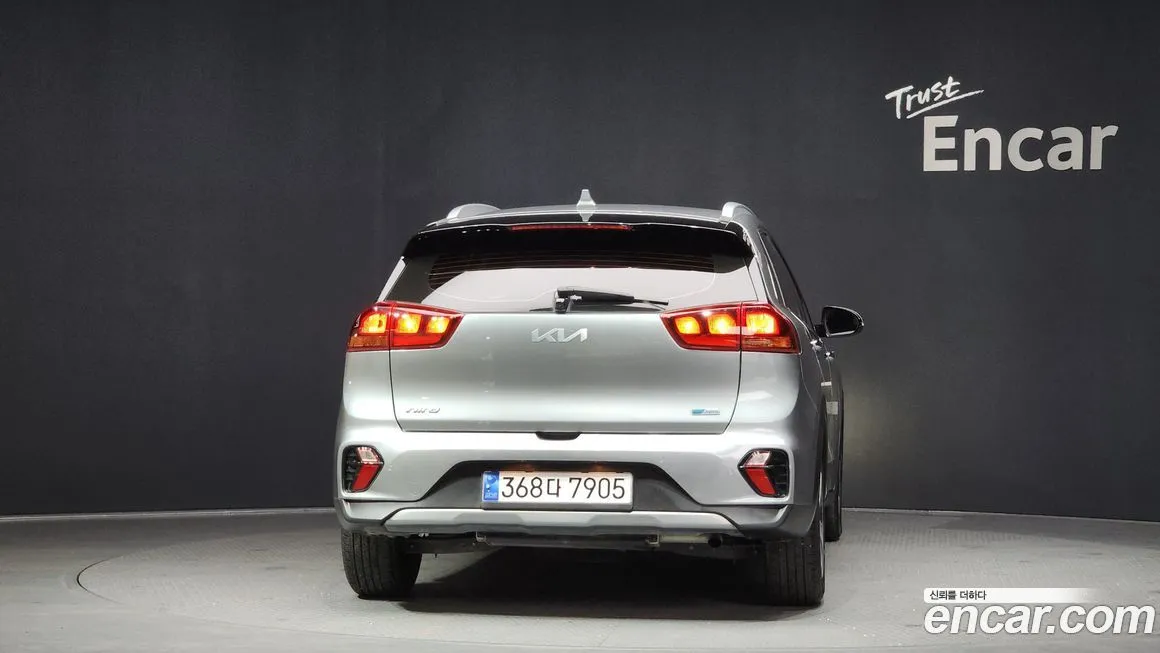 Kia Niro — фото 4