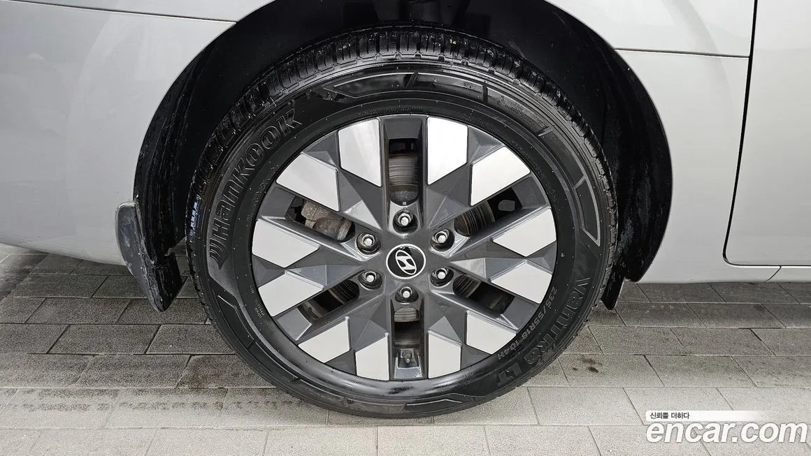 Hyundai Staria — фото 10