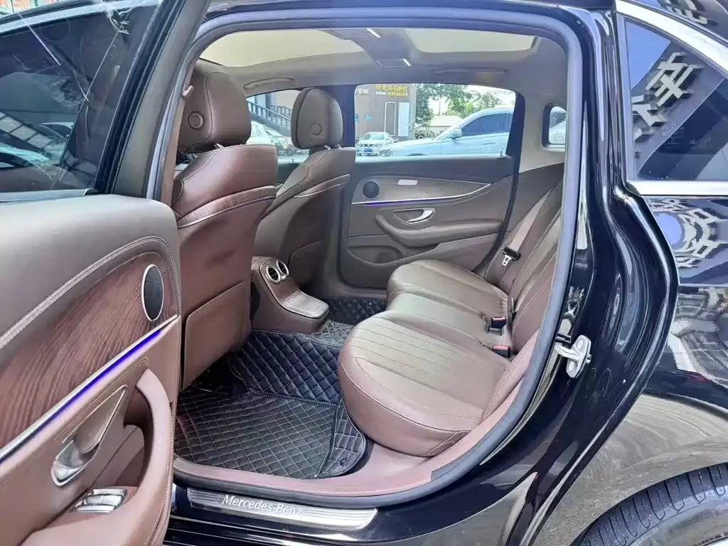 Mercedes-Benz E-Class New Energy — фото 5