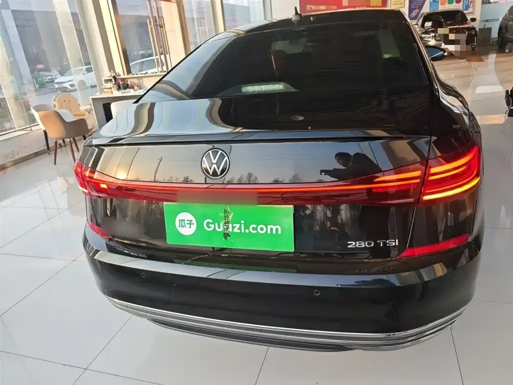 Volkswagen Passat — фото 4
