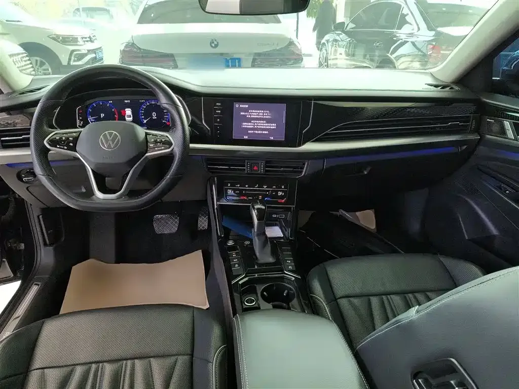 Volkswagen Passat — фото 4