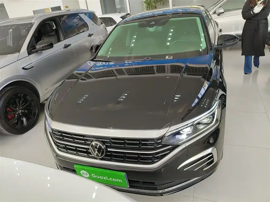 Volkswagen Passat — фото 5