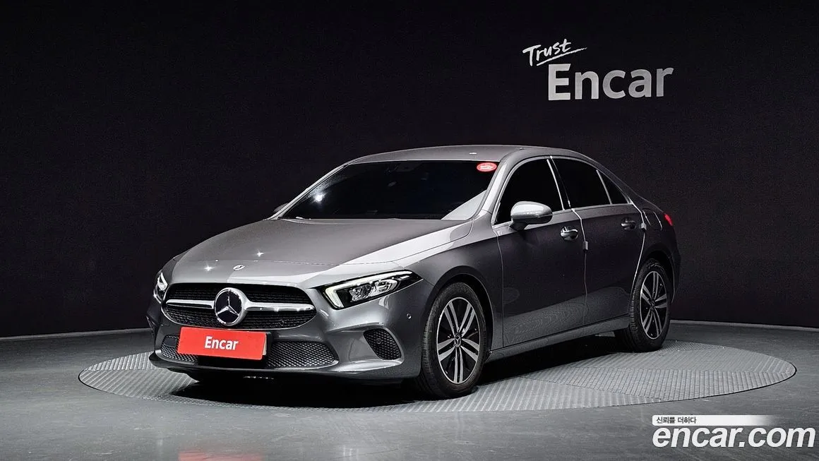 Mercedes-Benz A-Class — фото 1