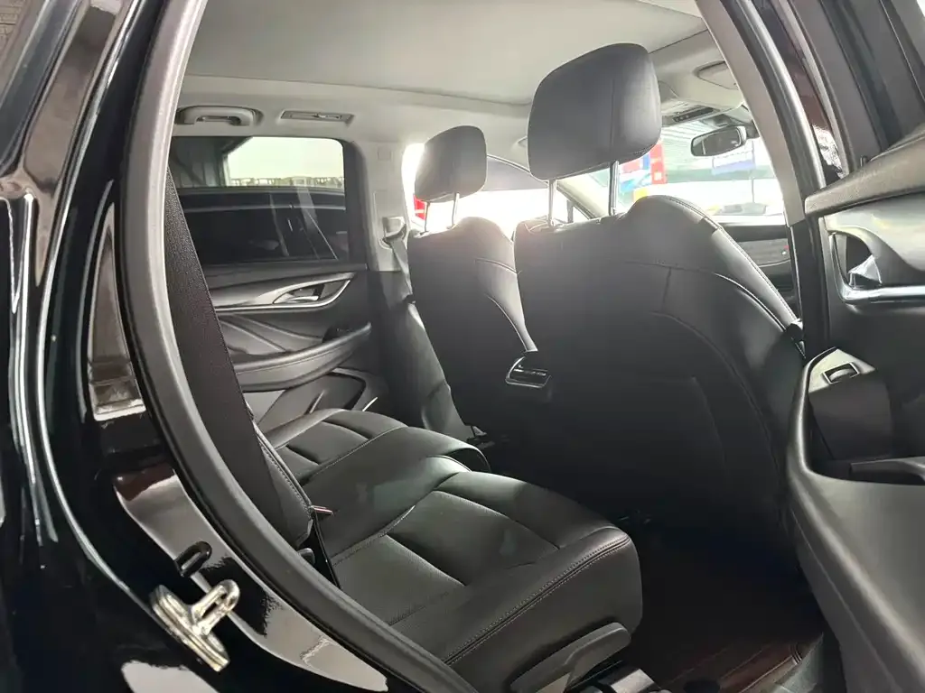 Buick Enclave — фото 4