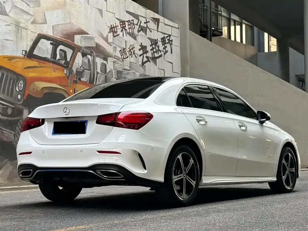 Mercedes-Benz A-Class — фото 10