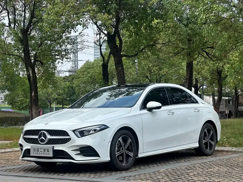 Mercedes-Benz A-Class — фото 1