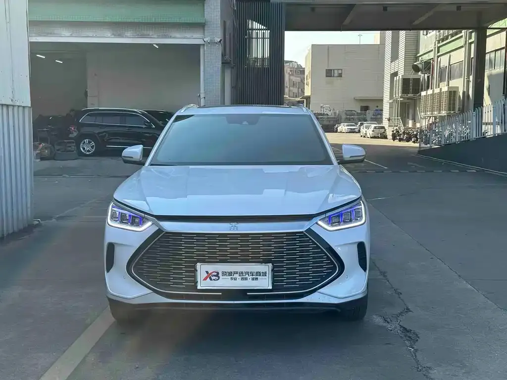 BYD PLUS New Energy — фото 4
