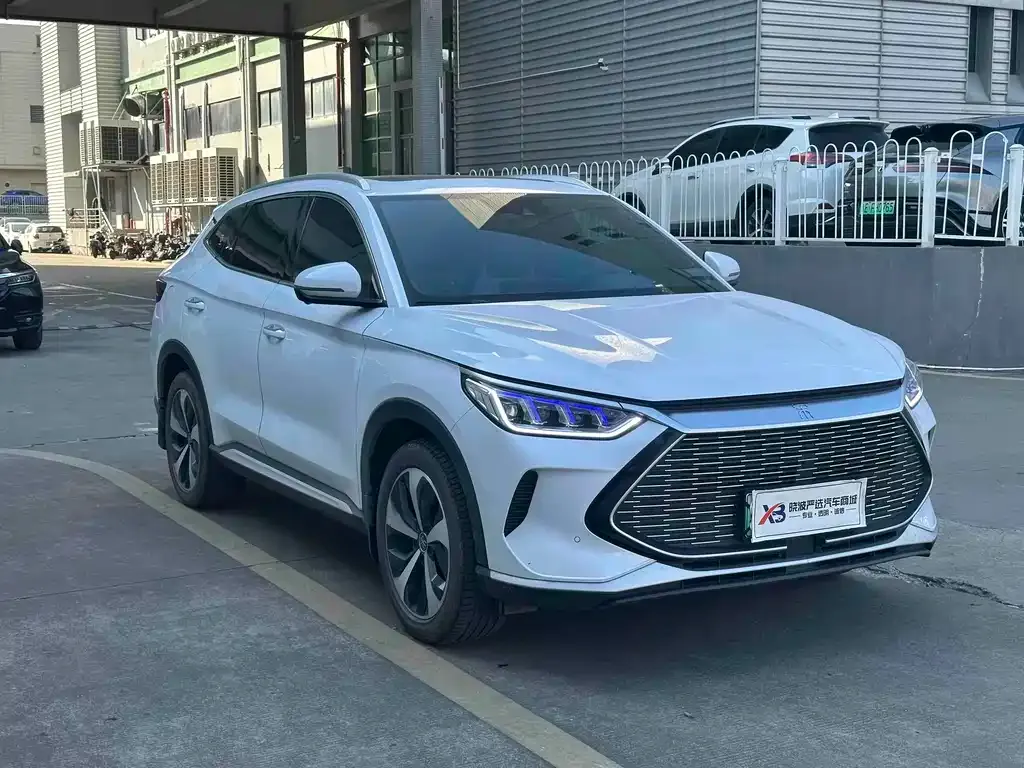 BYD PLUS New Energy — фото 6