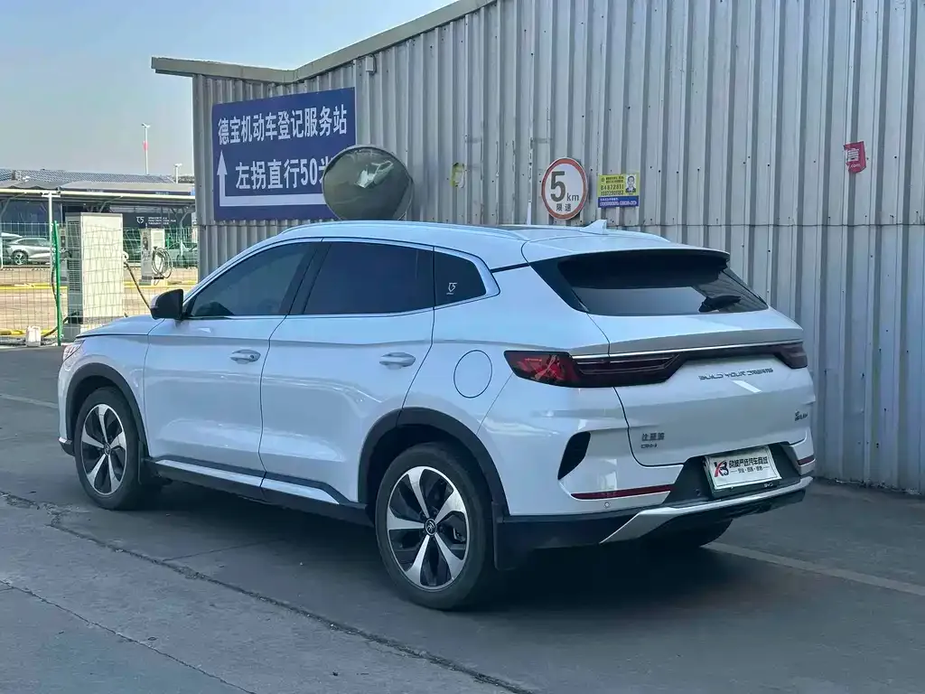 BYD PLUS New Energy — фото 8