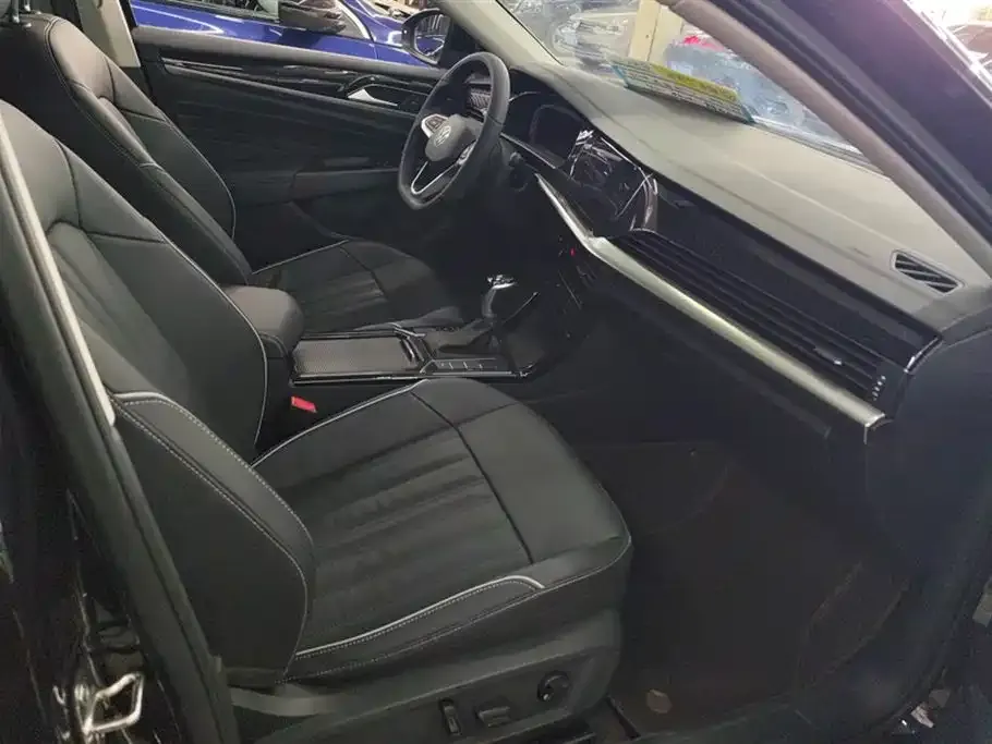 Volkswagen Passat — фото 4