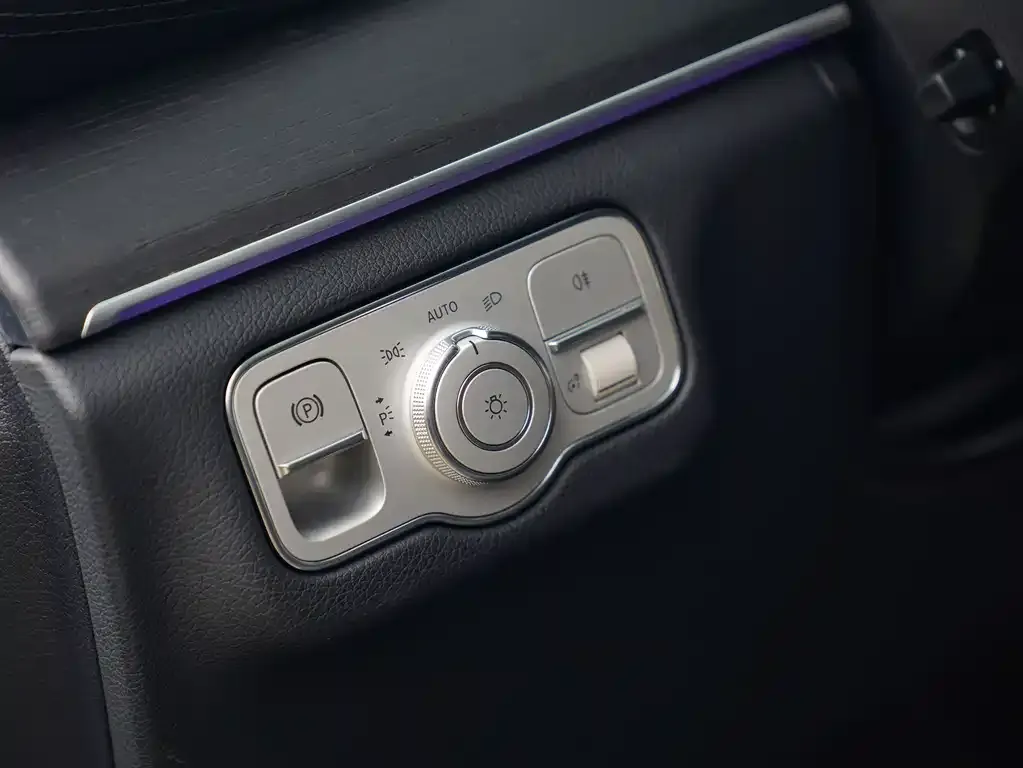 Mercedes-Benz GLS — фото 2