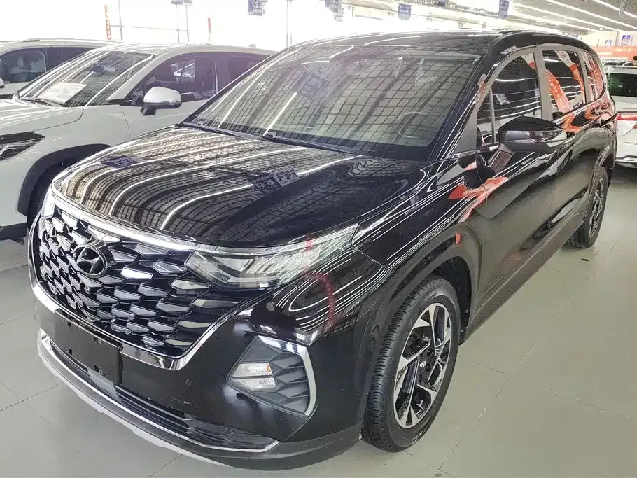 Hyundai Custo — фото 1