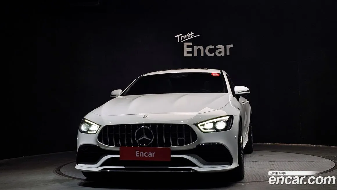 Mercedes-Benz AMG GT — фото 4