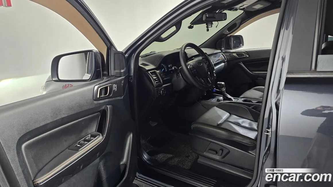 Ford Ranger — фото 10