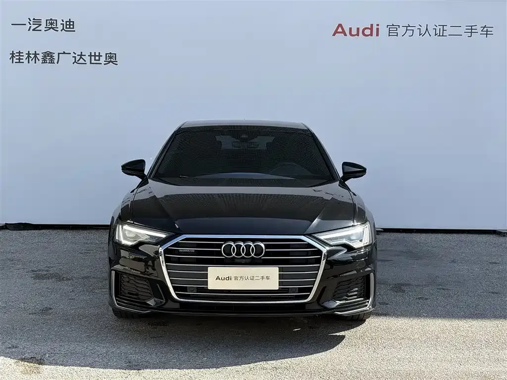 Audi A6L — фото 10