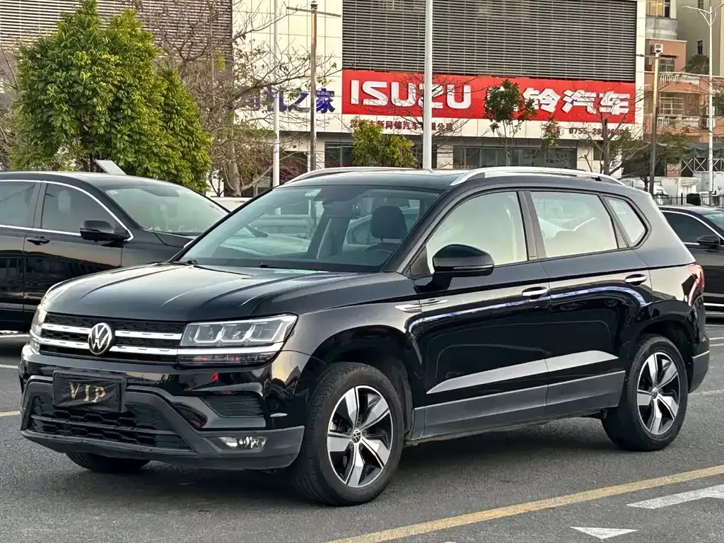 Volkswagen Tharu — фото 1