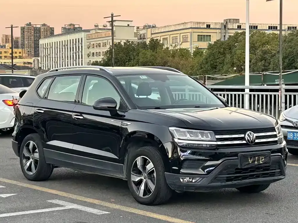 Volkswagen Tharu — фото 6