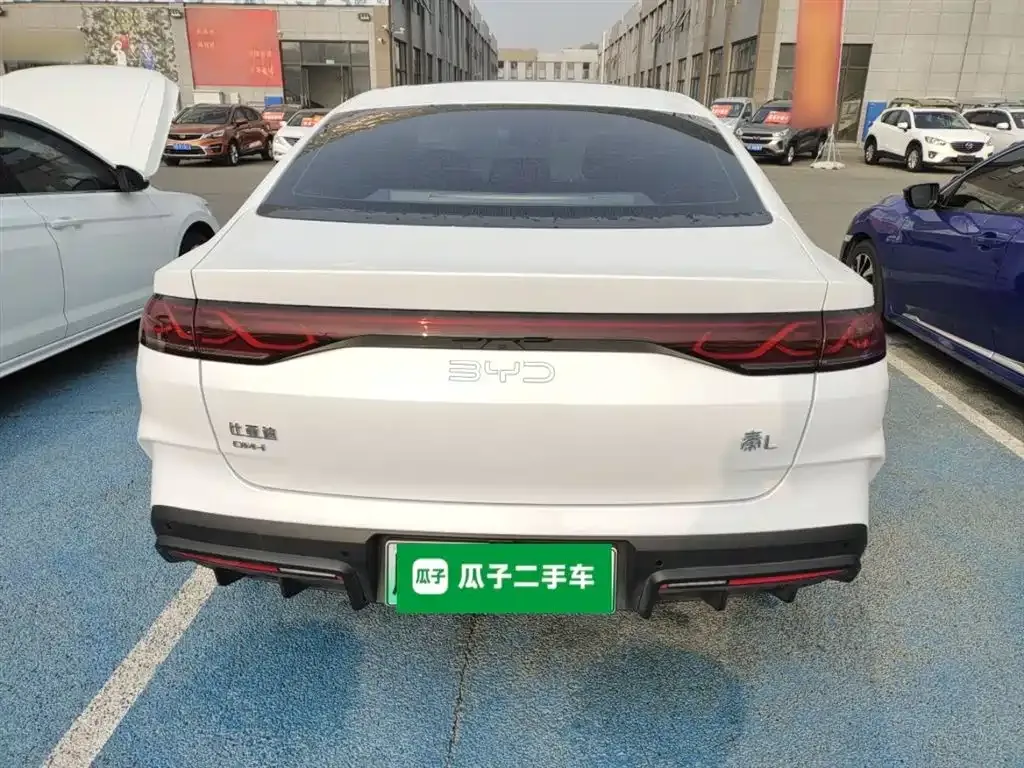 BYD Qin L — фото 6