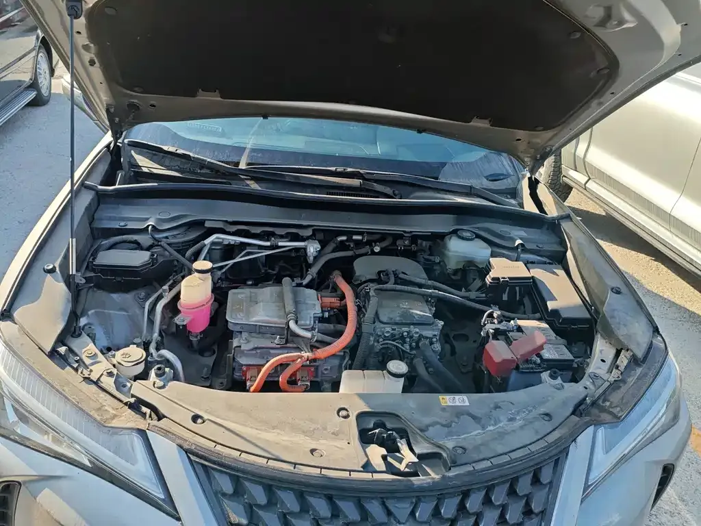 Lexus UX New Energy — фото 9