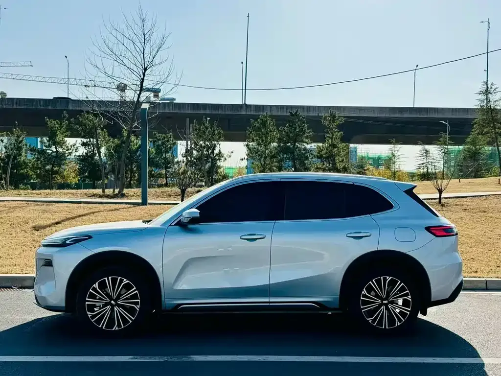 Geely 银河星舰7 — фото 7